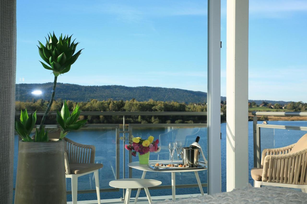 Hôtel restaurant Spa de l'Abbaye Grande-Rivière Château Extérieur photo